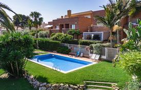 Villa – Tarragona, Katalonien, Spanien. 995 000 €