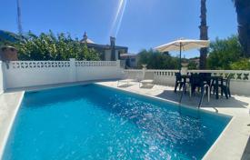 13-zimmer villa 321 m² in Tarragona, Spanien. 625 000 €