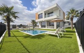 4-zimmer haus in der stadt 196 m² in Pomorie, Bulgarien. 350 000 €