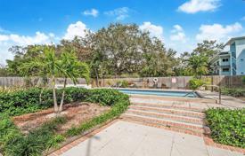 Eigentumswohnung – South Bayshore Drive, Miami, Florida,  Vereinigte Staaten. $679 000