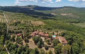 Farm in Civitella In Val di Chiana, Italien. 5 300 000 €