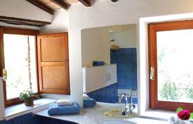 4-zimmer villa 450 m² in Baschi, Italien. 990 000 €