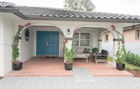 3-zimmer haus in der stadt 174 m² in Miami, Vereinigte Staaten. $1 045 000