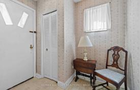 10-zimmer haus in der stadt in Scarborough, Kanada. C$1 134 000