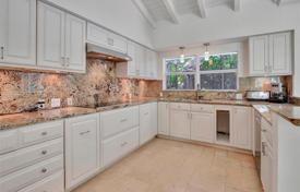 Haus in der Stadt – Key Biscayne, Florida, Vereinigte Staaten. $4 995 000