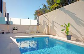 4-zimmer villa 150 m² in Torrevieja, Spanien. 600 000 €