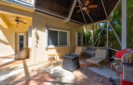 Haus in der Stadt – Coral Springs, Florida, Vereinigte Staaten. $750 000