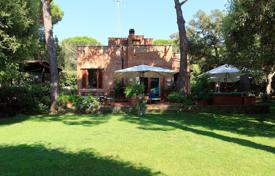 Villa – Punta Ala, Toskana, Italien. 8 900 €  pro Woche