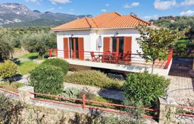 2-zimmer villa 126 m² auf der Peloponnes, Griechenland. 255 000 €