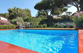 Villa – Talamone, Toskana, Italien. 8 400 €  pro Woche
