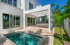 Villa – Sunny Isles Beach, Florida, Vereinigte Staaten. $1 774 000