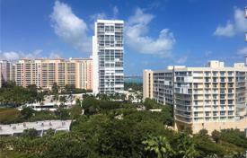 2-zimmer appartements in eigentumswohnungen 131 m² in Miami, Vereinigte Staaten. 852 000 €