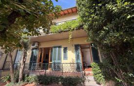 4-zimmer wohnung 250 m² in Florenz, Italien. 1 100 000 €