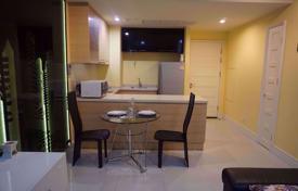 1-zimmer appartements in eigentumswohnungen in Khlong Toei, Thailand. $258 000