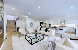 17-zimmer haus in der stadt in Scarborough, Kanada. C$2 426 000
