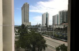 Eigentumswohnung – Sunny Isles Beach, Florida, Vereinigte Staaten. $399 000