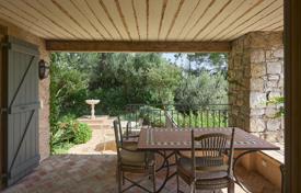 5-zimmer villa 40 m² in Mougins, Frankreich. Price on request