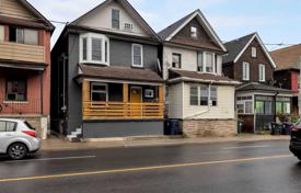 5-zimmer haus in der stadt in York, Kanada. C$1 759 000