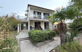 6-zimmer haus in der stadt 145 m² in Malinska, Kroatien. 550 000 €