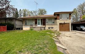 3-zimmer haus in der stadt in North York, Kanada. C$1 691 000