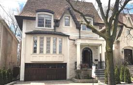 Haus in der Stadt – North York, Toronto, Ontario,  Kanada. C$2 231 000