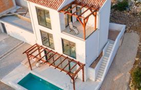 3-zimmer haus in der stadt 114 m² in Blizikuće, Montenegro. 495 000 €