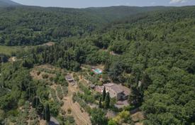 23-zimmer landgut 651 m² in Sarteano, Italien. 1 600 000 €