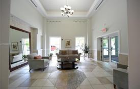 Eigentumswohnung 54 m² in Coral Gables, Vereinigte Staaten. $295 000