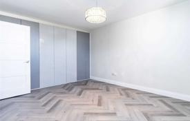 6-zimmer wohnung in Etobicoke, Kanada. C$1 193 000