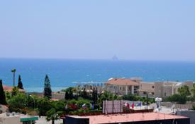 3-zimmer wohnung 148 m² in Pyrgos, Zypern. 600 000 €