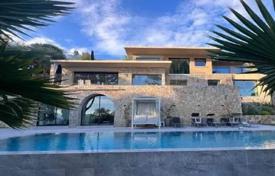 8-zimmer villa 372 m² in Mougins, Frankreich. 2 990 000 €