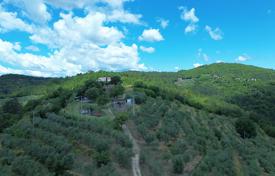 Grundstück in Motovun, Kroatien. 400 000 €