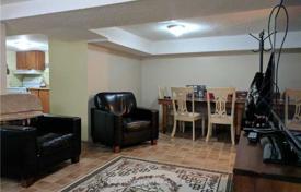 8-zimmer haus in der stadt in Scarborough, Kanada. C$1 342 000