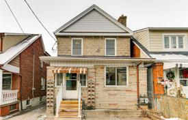 4-zimmer haus in der stadt in Old Toronto, Kanada. C$1 174 000