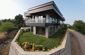 Luxus Villen mit Meer und Naturblick in Trabzon Ortahisar. $505 000