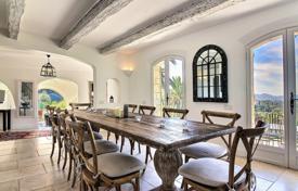 5-zimmer villa in Provence-Alpes-Côte d'Azur, Frankreich. 9 600 €  pro Woche