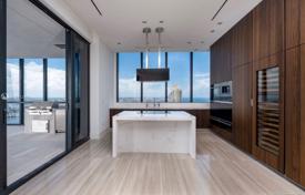 Neubauwohnung – Collins Avenue, Miami, Florida,  Vereinigte Staaten. 3 739 000 €
