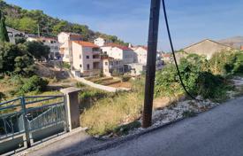 Grundstück in Trogir, Kroatien. 218 000 €