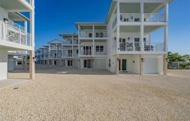 Haus in der Stadt – Islamorada, Florida, Vereinigte Staaten. $1 800 000