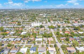 Haus in der Stadt – Hollywood, Florida, Vereinigte Staaten. $750 000