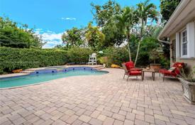 Haus in der Stadt – Palmetto Bay, Florida, Vereinigte Staaten. $890 000
