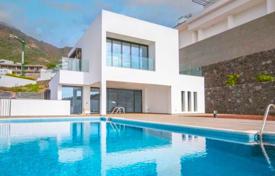 3-zimmer villa 230 m² in Costa Adeje, Spanien. 1 950 000 €