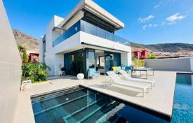 5-zimmer villa 528 m² in Costa Adeje, Spanien. 2 650 000 €