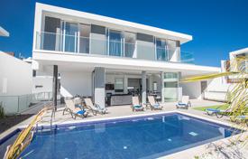 Villa – Protaras, Famagusta, Zypern. 4 700 €  pro Woche