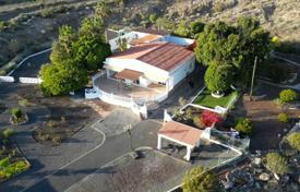 5-zimmer villa 214 m² in Piedra Hincada, Spanien. 977 000 €