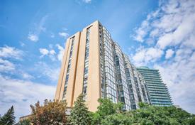 3-zimmer wohnung in Yonge Street, Kanada. C$905 000