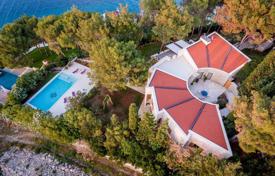 Villa – Brač, Split-Dalmatia County, Kroatien. 3 350 000 €