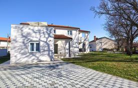 7-zimmer haus in der stadt 290 m² in Ližnjan, Kroatien. 876 000 €