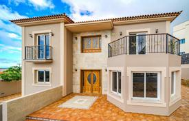 5-zimmer villa 383 m² in Garachico, Spanien. 765 000 €