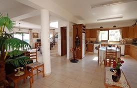 Einfamilienhaus – Geroskipou, Paphos, Zypern. 680 000 €